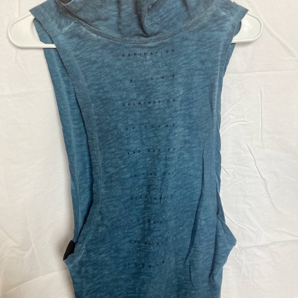 Small Reebok Muscle Tank - Picture 3 of 3